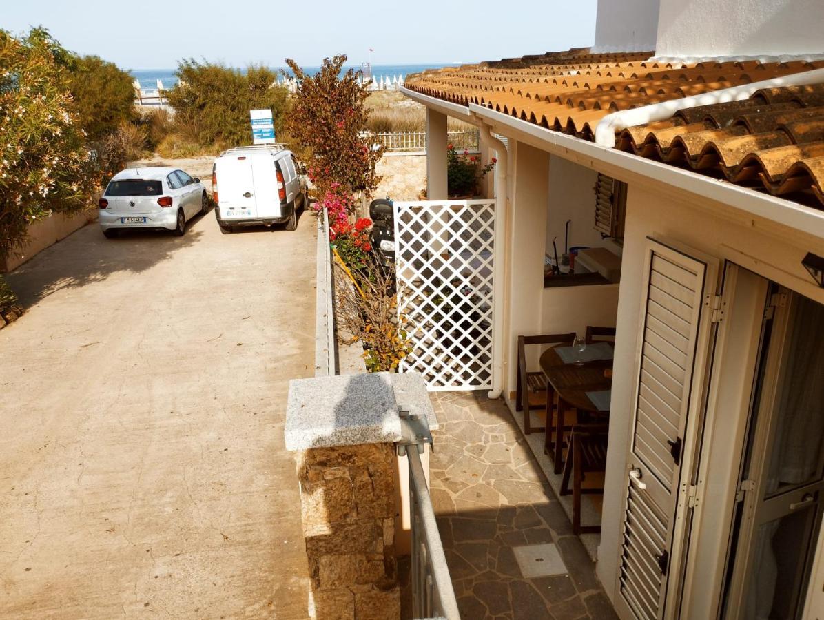 Summer Room- Fronte Spiaggia La Caletta Exterior foto